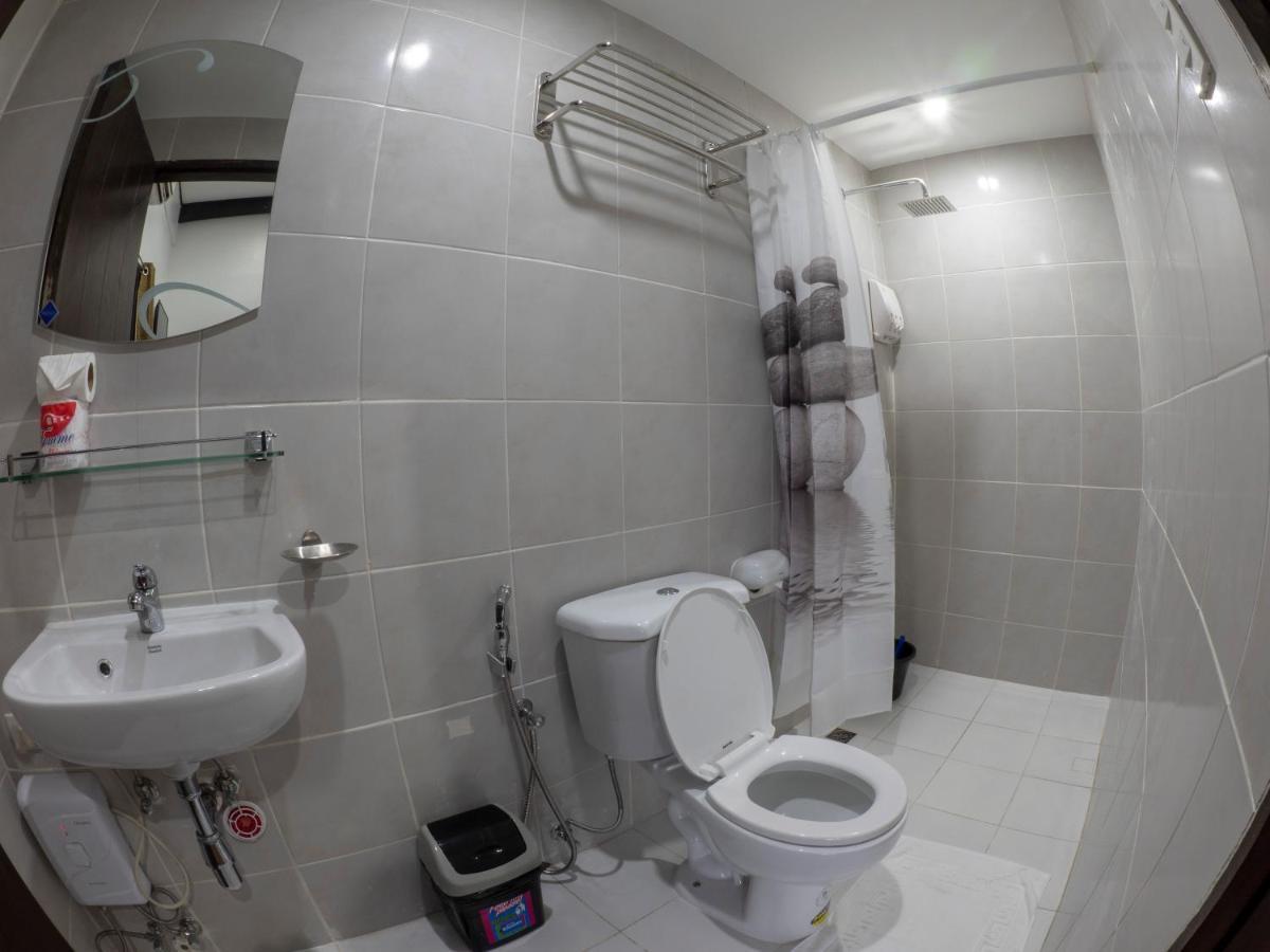 Blue Ribbon Dive Resort Mabini  Luaran gambar